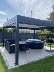 Installation de carport et de pergola bioclimatique à Alizay