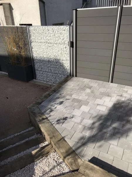 Travaux de maçonnerie paysagère à Alizay